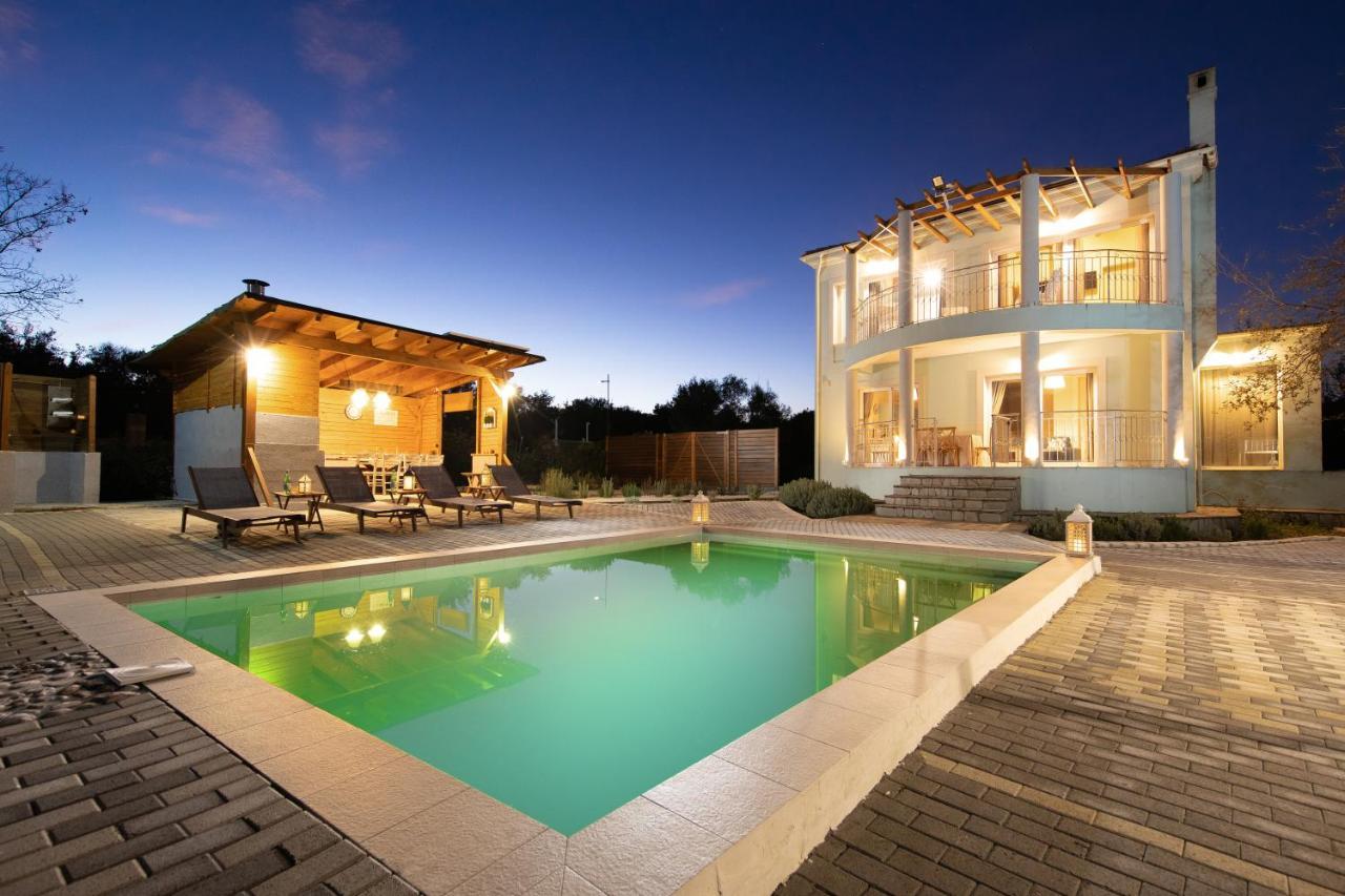 Villa Serenity - Off Grid Villa Pouládes Eksteriør bilde